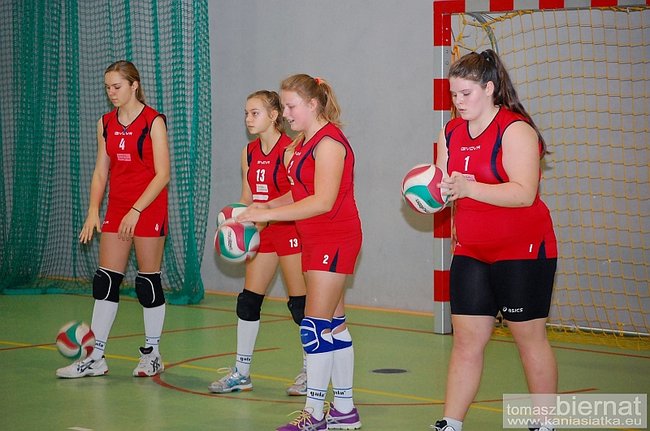 Młodziczki Kaniasiatki w półfinałach - zdjęcia