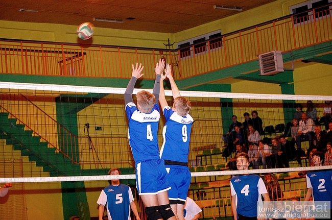 Kolejna wygrana Kadetów - zdjęcia