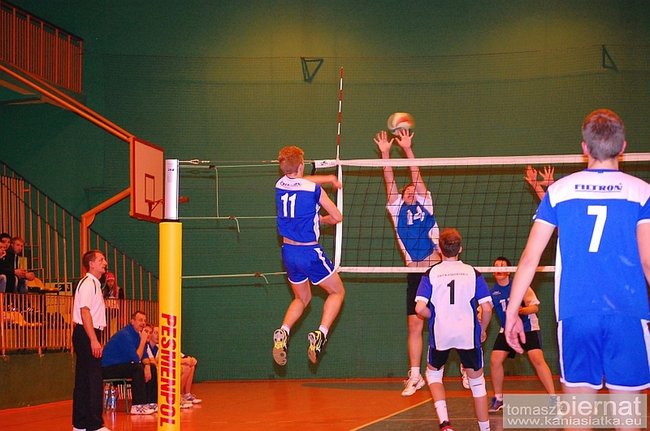 Kolejna wygrana Kadetów - zdjęcia