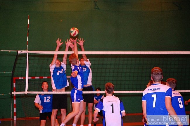 Kolejna wygrana Kadetów - zdjęcia