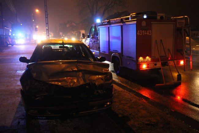 Nie zdołał wyhamować - zdjęcia