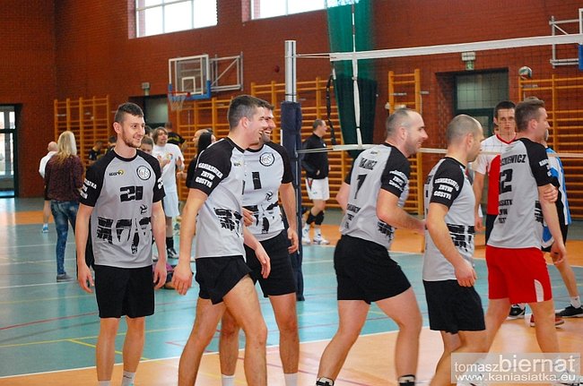 Wygrana i awans Zrywu - zdjęcia