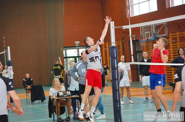 Wygrana i awans Zrywu - zdjęcia