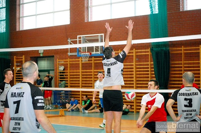 Wygrana i awans Zrywu - zdjęcia