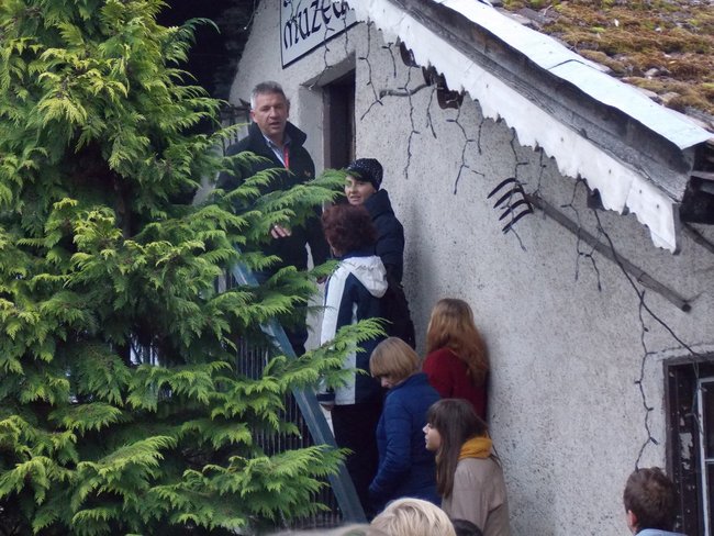 Wrócili wstrząśnięci - zdjęcia