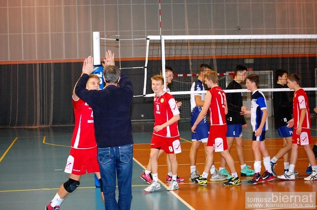 Bolesna porażka Kadetów - zdjęcia