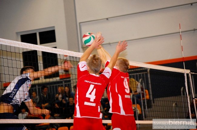 Bolesna porażka Kadetów - zdjęcia