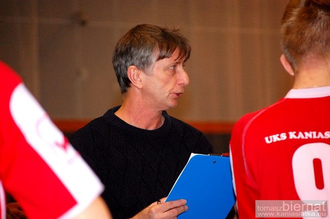 Bolesna porażka Kadetów - zdjęcia