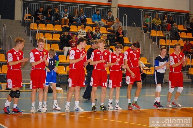 Bolesna porażka Kadetów - zdjęcia