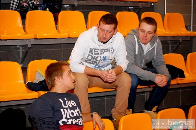 Bolesna porażka Kadetów - zdjęcia