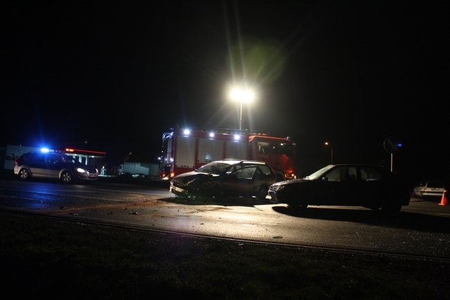 Zderzyły się trzy samochody - zdjęcia