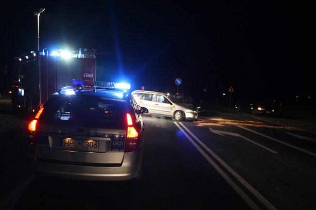 Zderzyły się trzy samochody - zdjęcia