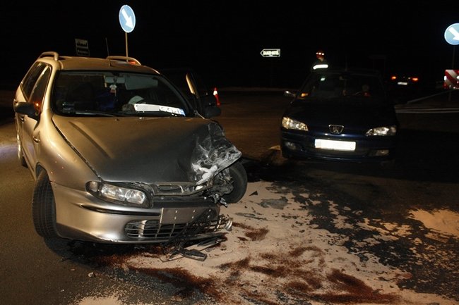 Zderzyły się trzy samochody - zdjęcia