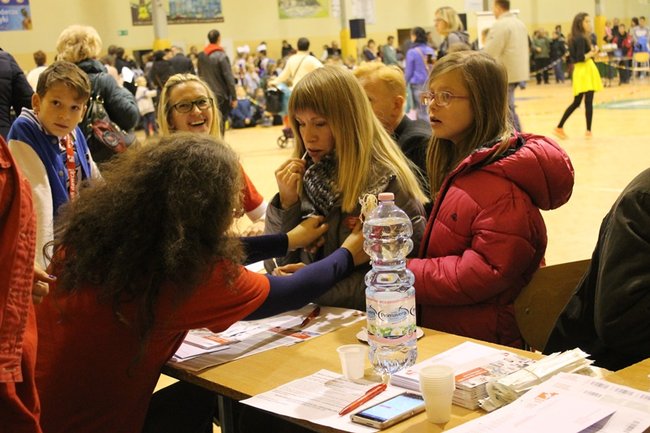 Dziękowała ze łzami w oczach - zdjęcia