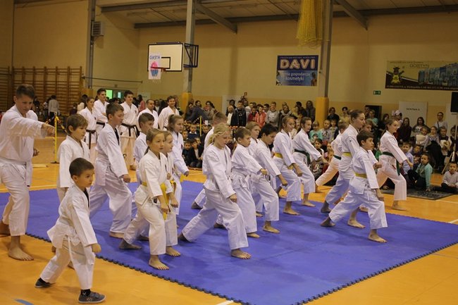 Dziękowała ze łzami w oczach - zdjęcia