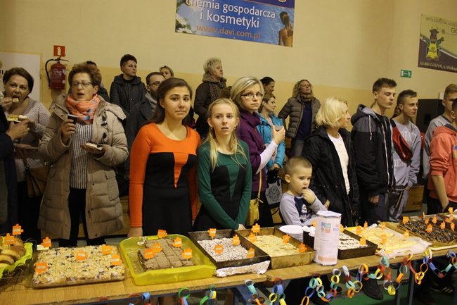 Dziękowała ze łzami w oczach - zdjęcia