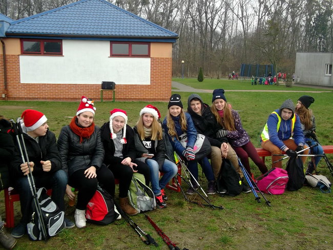 Mikołajkowy Nordic Walking - zdjęcia