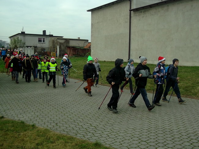 Mikołajkowy Nordic Walking - zdjęcia