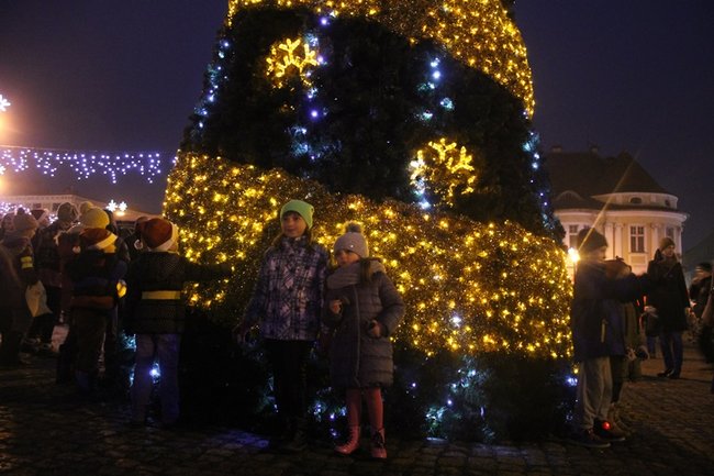 Mikołajkowe spotkanie na rynku - zdjęcia