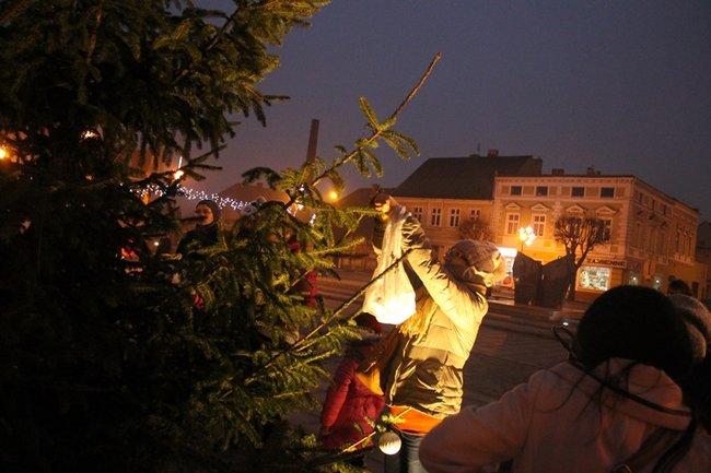 Mikołajkowe spotkanie na rynku - zdjęcia