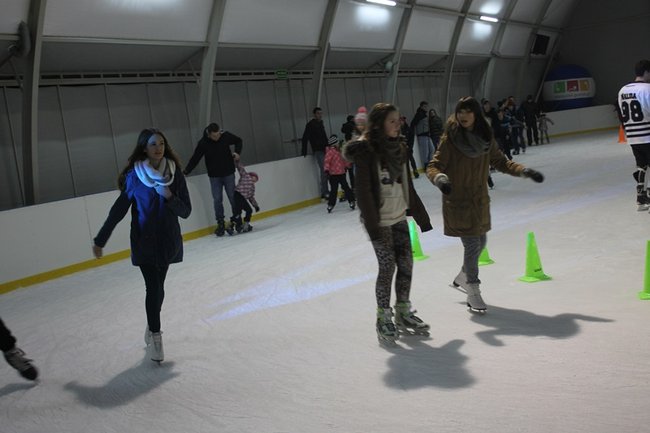 Z Mikołajem na łyżwach - zdjęcia