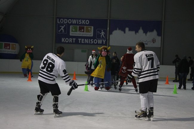 Z Mikołajem na łyżwach - zdjęcia