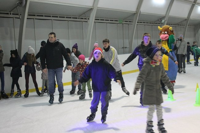 Z Mikołajem na łyżwach - zdjęcia