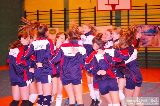 Bolesna porażka Kaniasiatki - zdjęcia