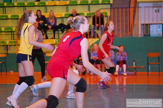 Bolesna porażka Kaniasiatki - zdjęcia