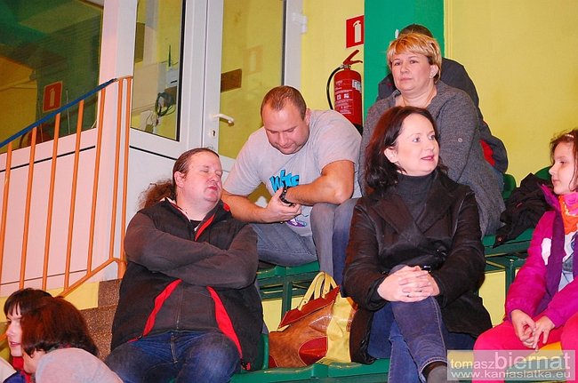 Bolesna porażka Kaniasiatki - zdjęcia