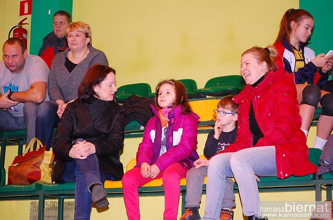 Bolesna porażka Kaniasiatki - zdjęcia