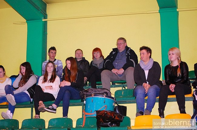 Bolesna porażka Kaniasiatki - zdjęcia