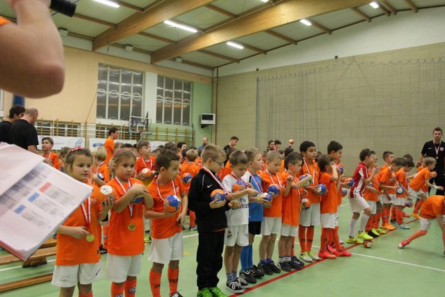 Podium dla Gostyńskiej Akademii Reissa - zdjęcia