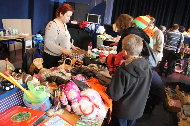 Za grosze na Pchlim Targu - zdjęcia