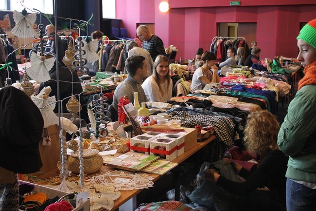 Za grosze na Pchlim Targu - zdjęcia