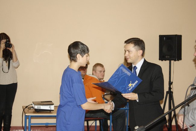 Energetyczne herby - zdjęcia