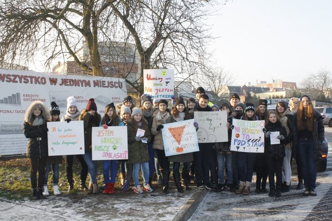 Protestowali na ulicach Gostynia - zdjęcia