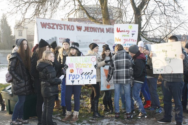 Protestowali na ulicach Gostynia - zdjęcia