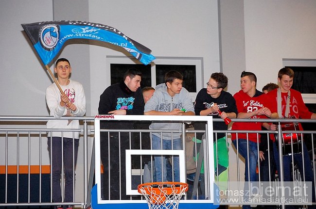 Kolejna wygrana Kaniasiatki - zdjęcia