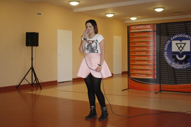 Studniówkowy zawrót głowy - zdjęcia