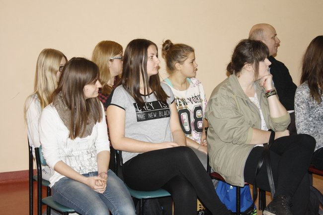 Studniówkowy zawrót głowy - zdjęcia