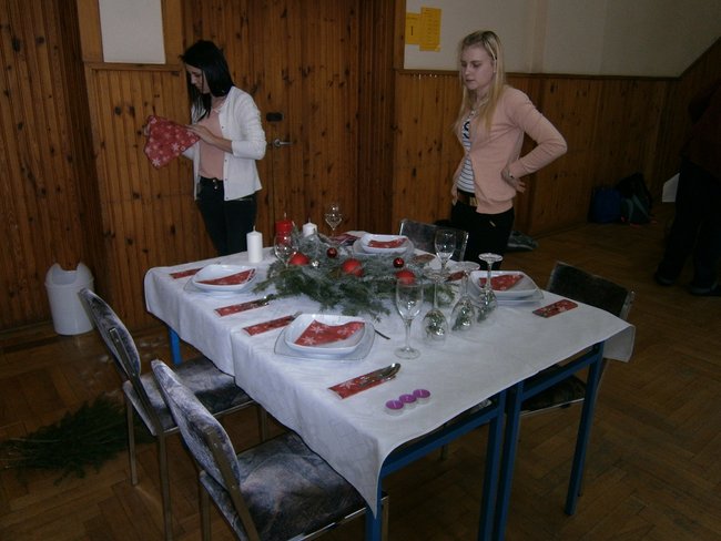 Magia świątecznego stołu - zdjęcia