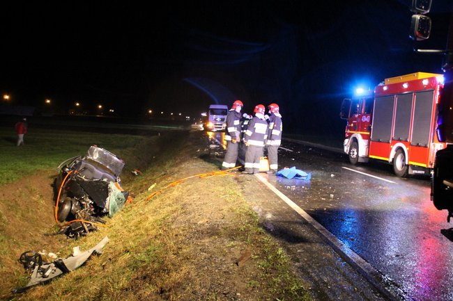 Tragiczny wypadek na krajówce - zdjęcia