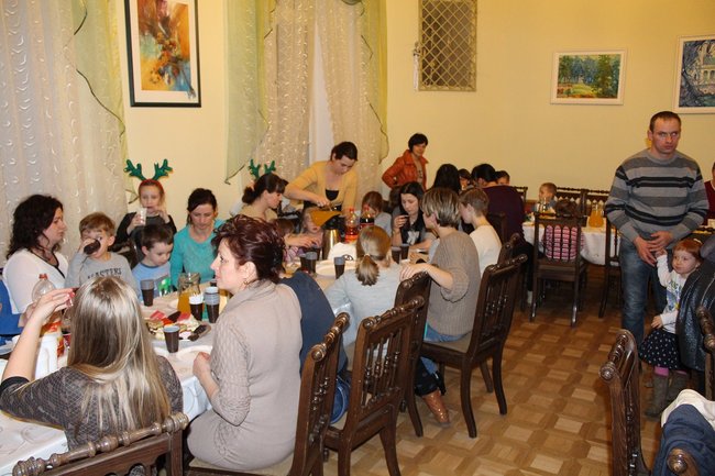 Zatańczyli z Mikołajem - zdjęcia