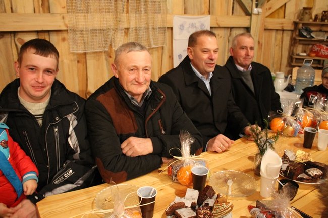 Z upominkiem dla każdego - zdjęcia