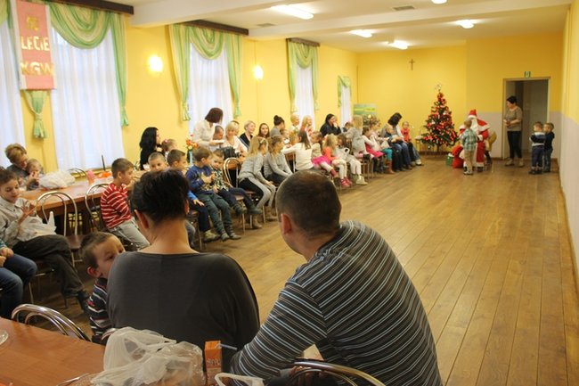 Z workiem prezentów  - zdjęcia