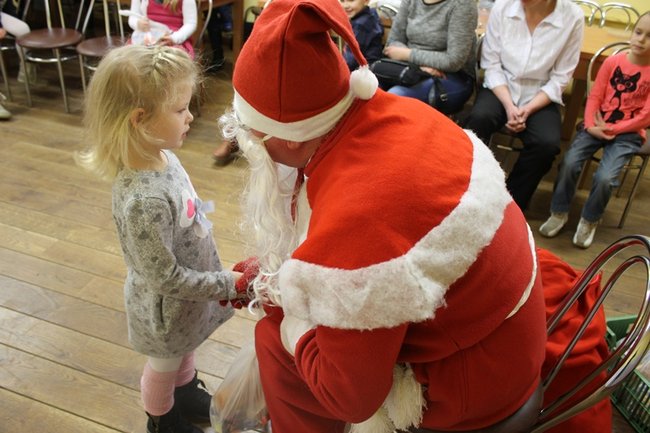 Z workiem prezentów  - zdjęcia