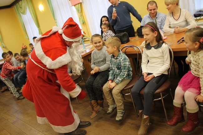 Z workiem prezentów  - zdjęcia