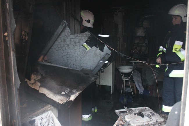 Pożar domu w Wilkonicach - zdjęcia