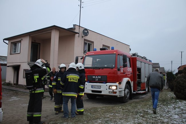 Pożar domu w Wilkonicach - zdjęcia